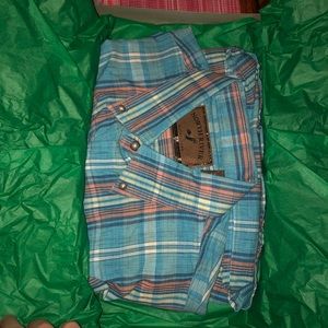 Men’s plaid shirt